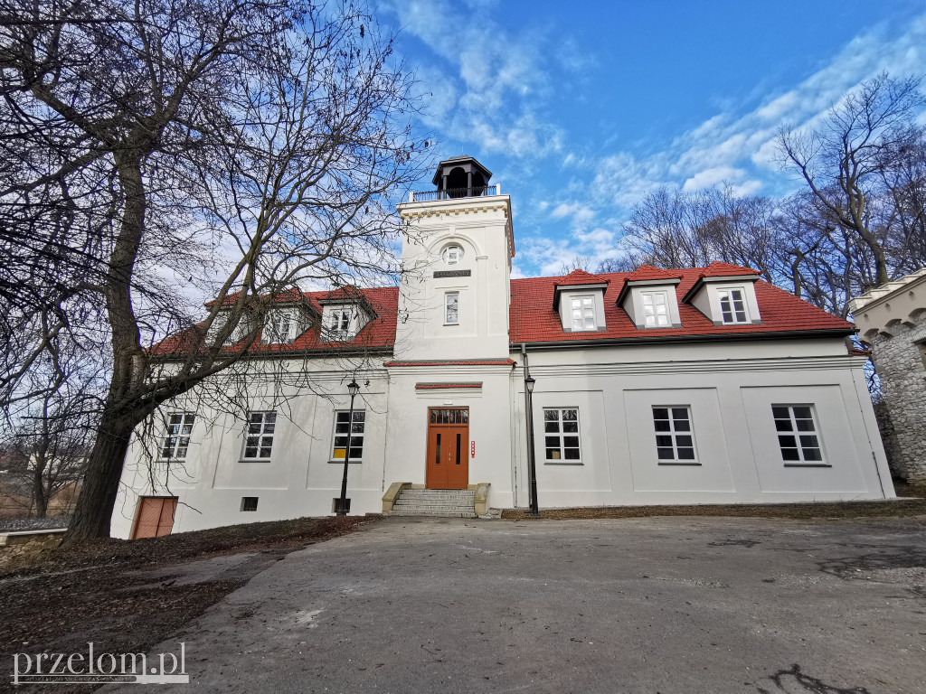 Pałac w Młoszowej odzyskuje blask