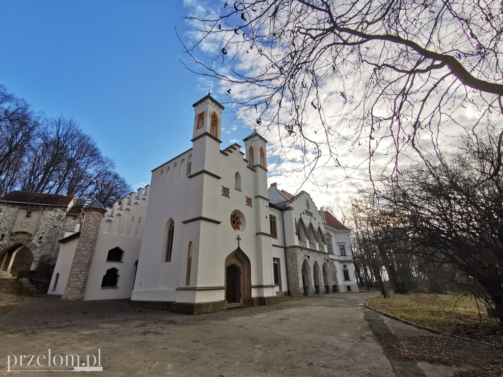 Pałac w Młoszowej odzyskuje blask