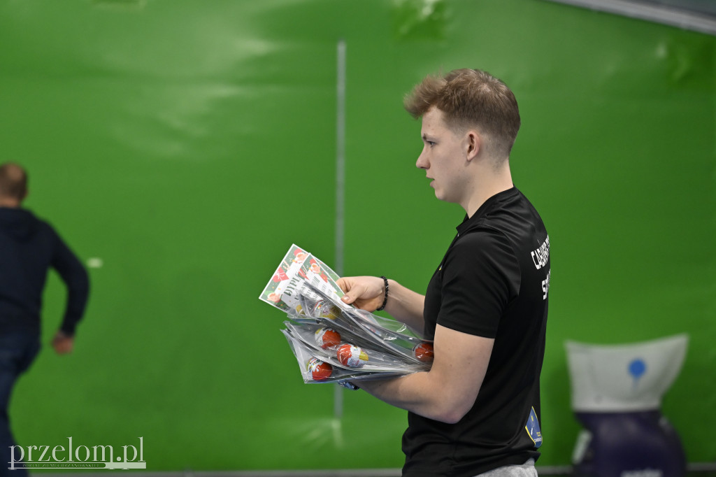 Świąteczny Turniej Tenisa Ziemnego w Cabańskim Centrum Sportu - 23.12.2025