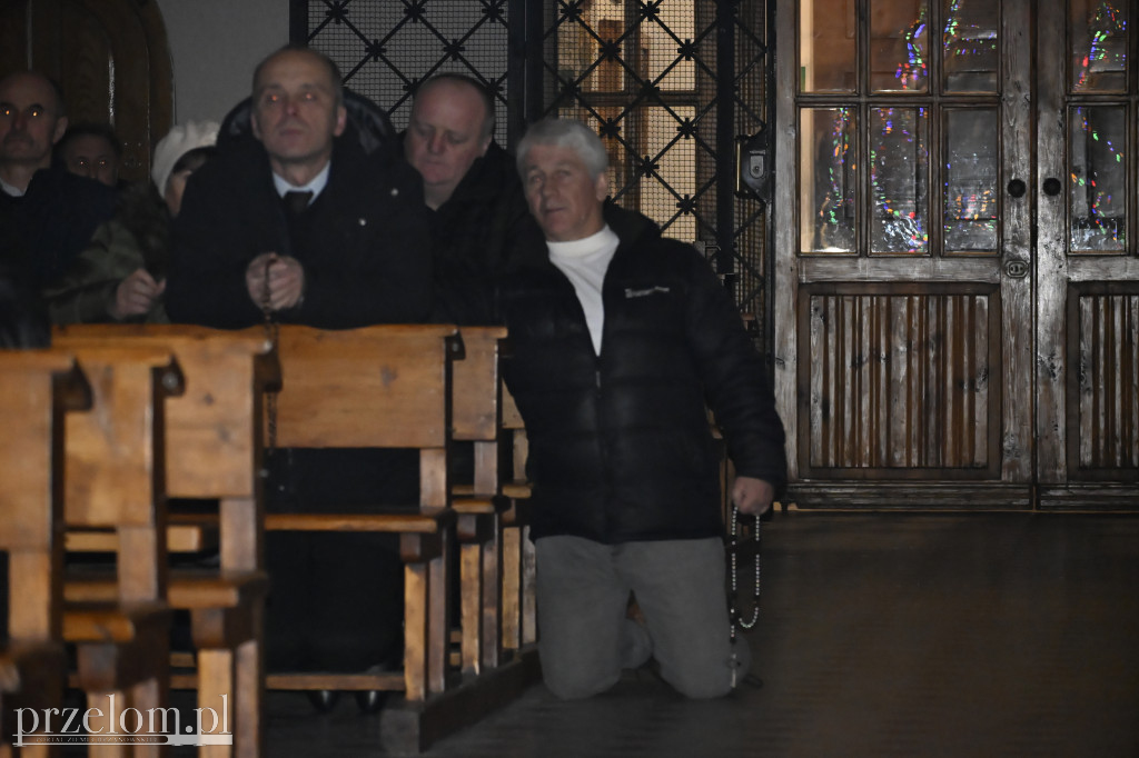 Różaniec ratunkiem dla świata w Płokach - 31.12.2025