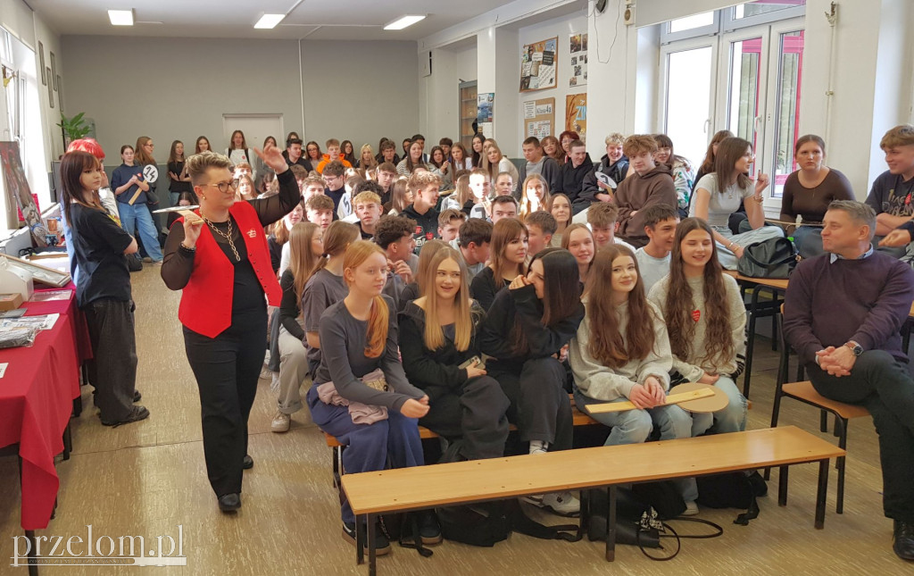 Licytacje na WOŚP w II LO w Chrzanowie