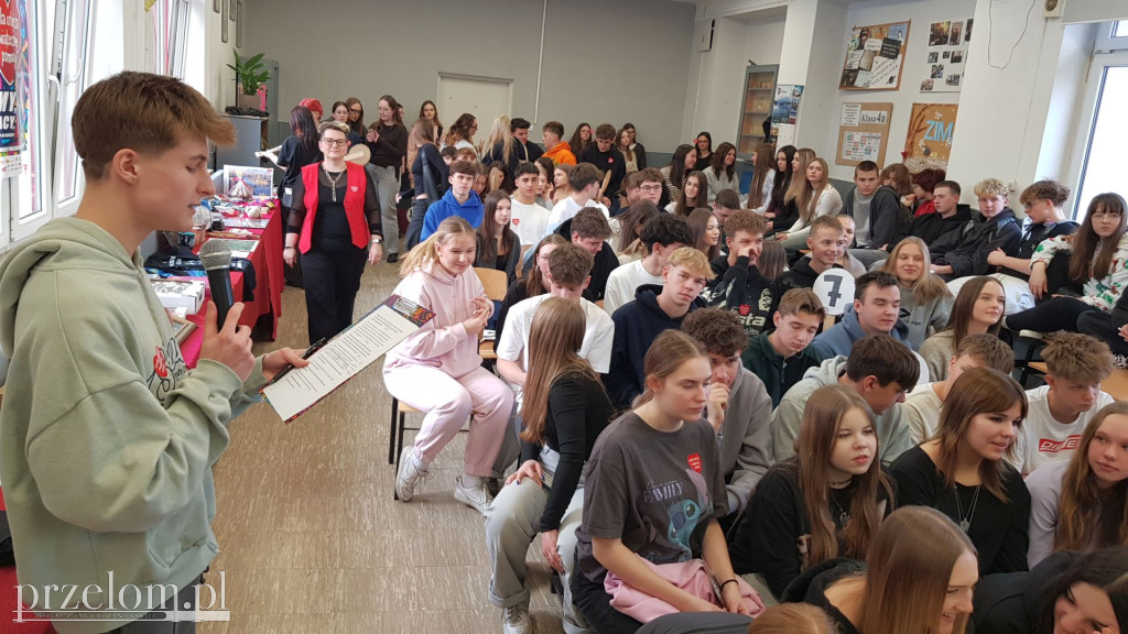 Licytacje na WOŚP w II LO w Chrzanowie