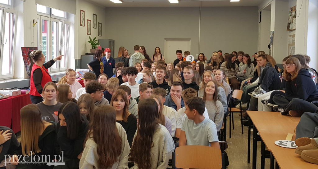 Licytacje na WOŚP w II LO w Chrzanowie