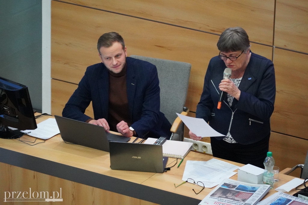 Projekt Cyberbezpieczeństwo i finanse seniora