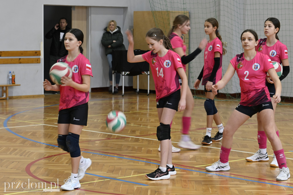 Turniej Siatkówki Młodziczek w Chrzanowie - 31.01.2026