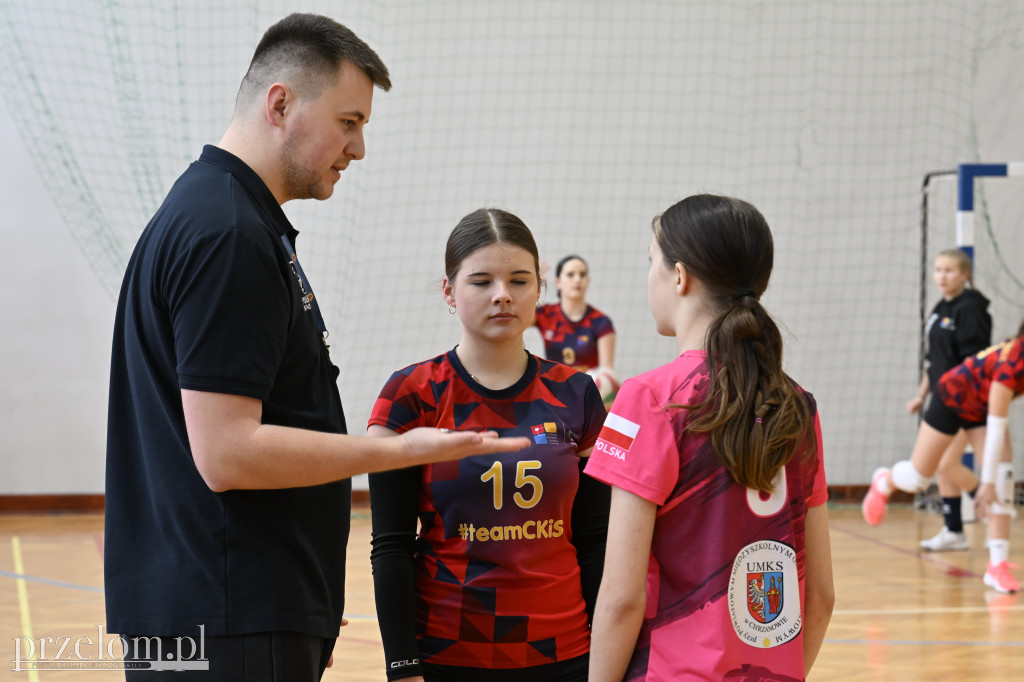 Turniej Siatkówki Młodziczek w Chrzanowie - 31.01.2026