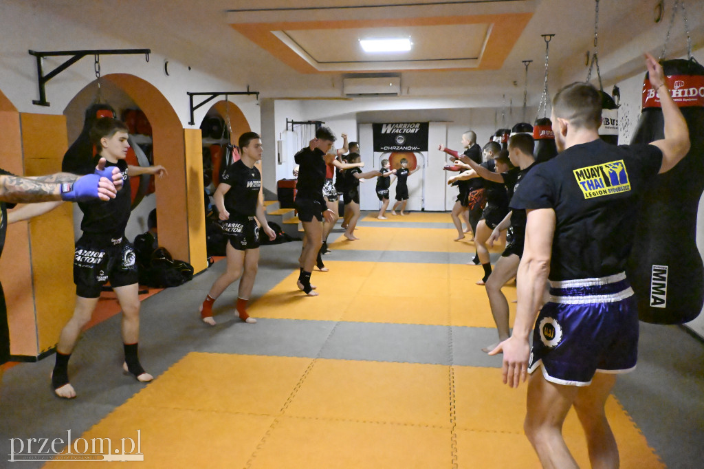 Mistrz Świata Muay Thai w Warrior Factory - 14.02.2026