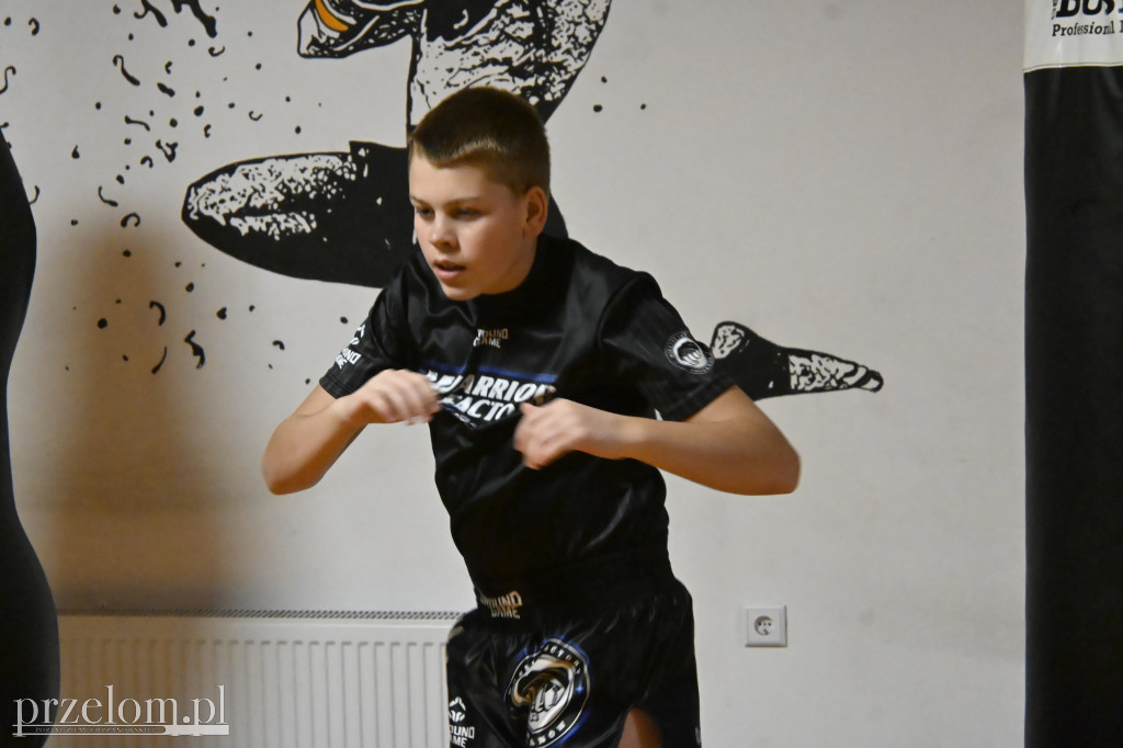 Mistrz Świata Muay Thai w Warrior Factory - 14.02.2026