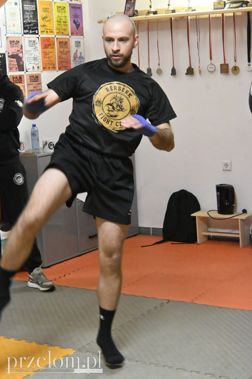 Mistrz Świata Muay Thai w Warrior Factory - 14.02.2026