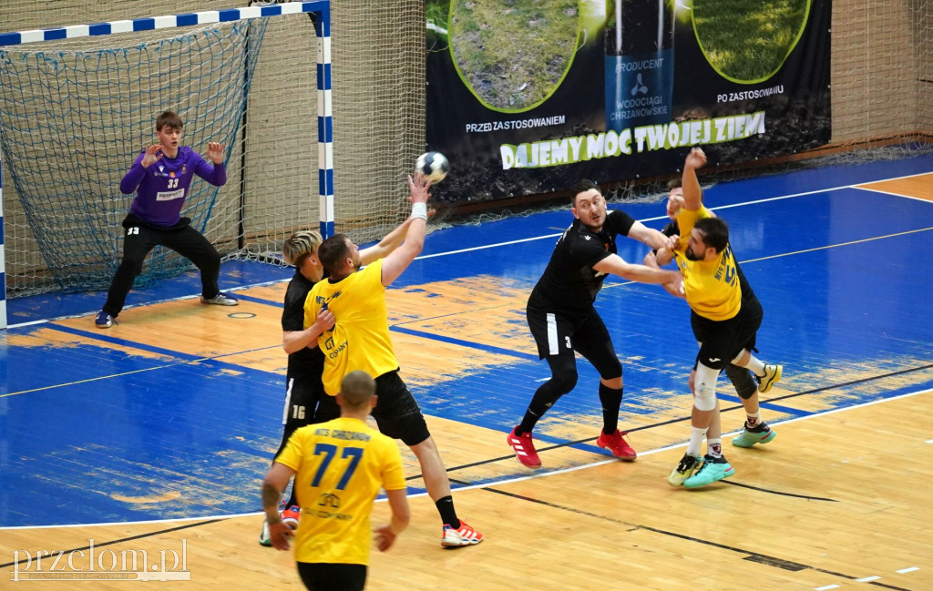 Mecz MTS Chrzanów -  UKS SMS Wybicki Kielce