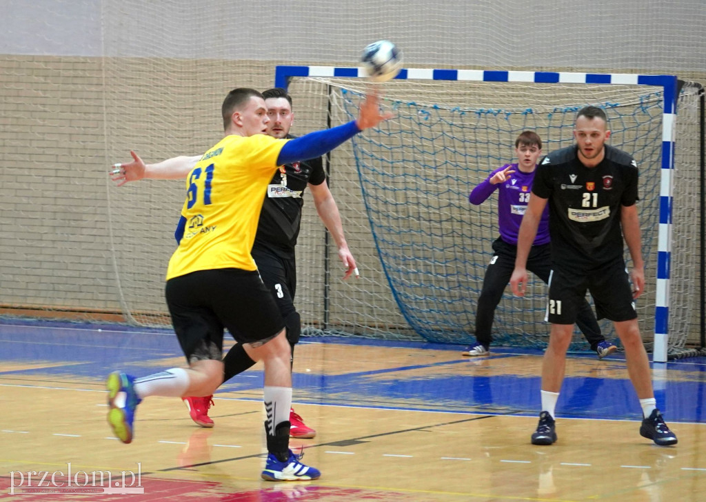 Mecz MTS Chrzanów -  UKS SMS Wybicki Kielce