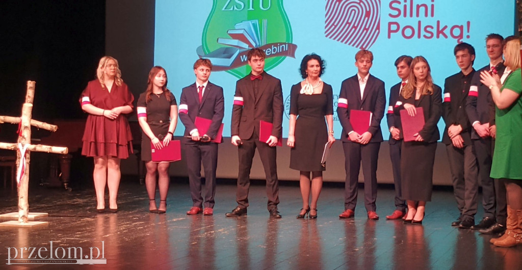 Projekt o braciach Romockich uczniów z Trzebini