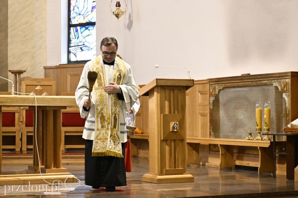 Poświęcenie pokarmów w Trzebini-Sierszy - 04.04.2026
