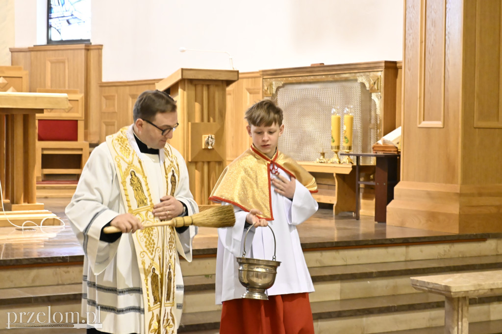Poświęcenie pokarmów w Trzebini-Sierszy - 04.04.2026