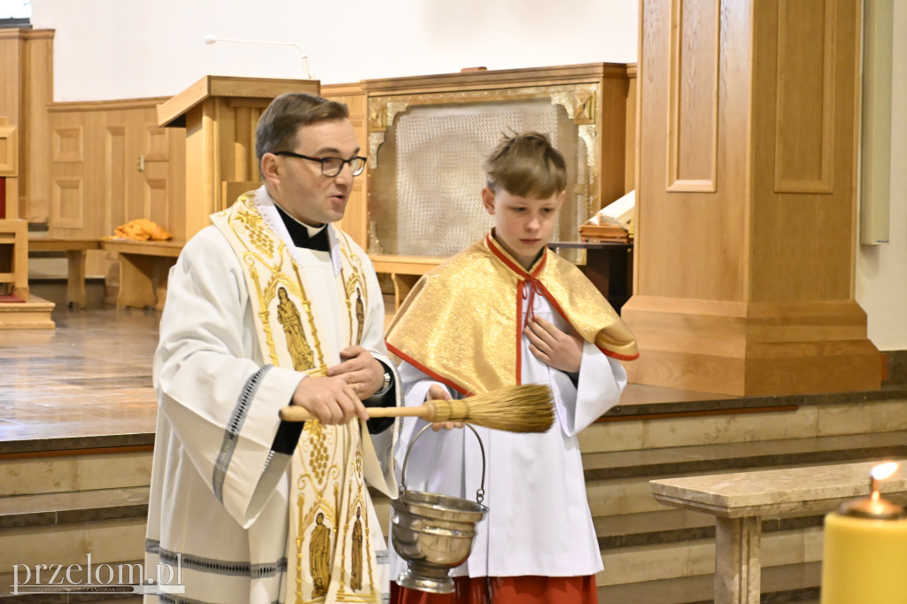 Poświęcenie pokarmów w Trzebini-Sierszy - 04.04.2026