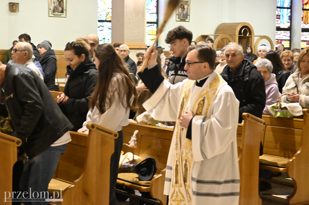 Poświęcenie pokarmów w Trzebini-Sierszy - 04.04.2026