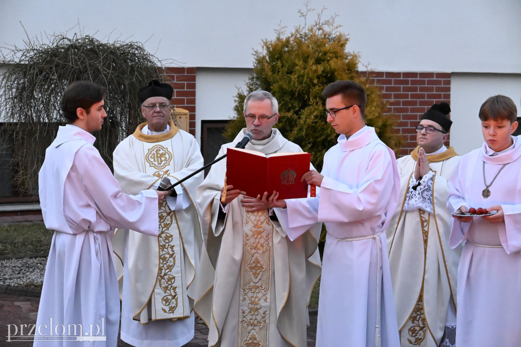 Wigilia Paschalna w Trzebini-Sierszy - 04.04.2026