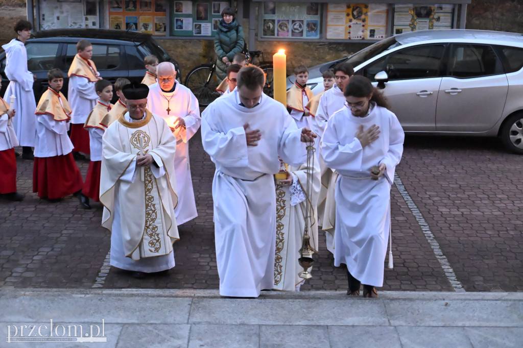 Wigilia Paschalna w Trzebini-Sierszy - 04.04.2026