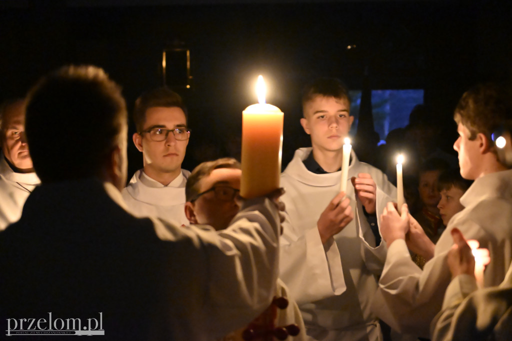 Wigilia Paschalna w Trzebini-Sierszy - 04.04.2026