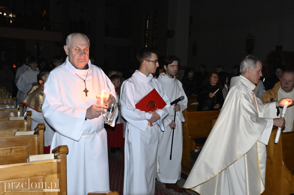 Wigilia Paschalna w Trzebini-Sierszy - 04.04.2026