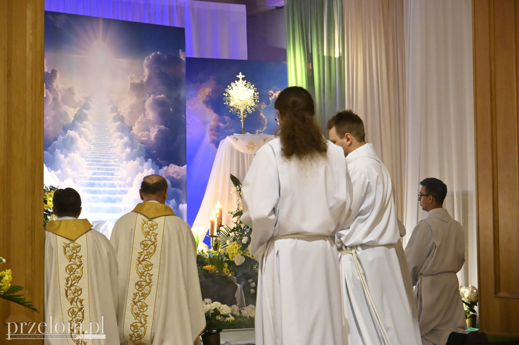 Wigilia Paschalna w Trzebini-Sierszy - 04.04.2026