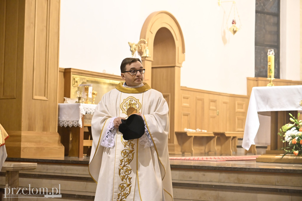 Wigilia Paschalna w Trzebini-Sierszy - 04.04.2026