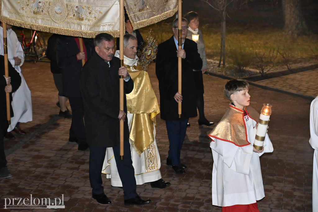 Wigilia Paschalna w Trzebini-Sierszy - 04.04.2026