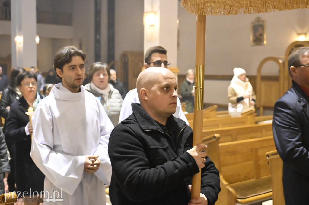 Wigilia Paschalna w Trzebini-Sierszy - 04.04.2026