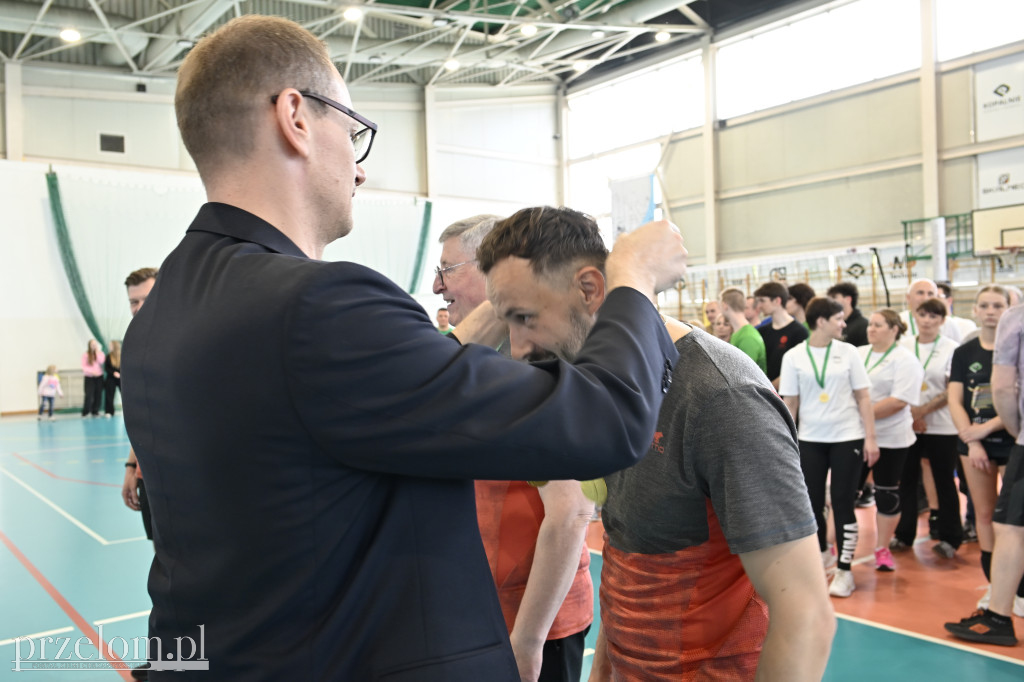 Jubileuszowy Turniej Piłki Siatkowej Czwórek z okazji 150-lecia działalności Banku Spółdzielczego w Krzeszowicach - 25.04.26