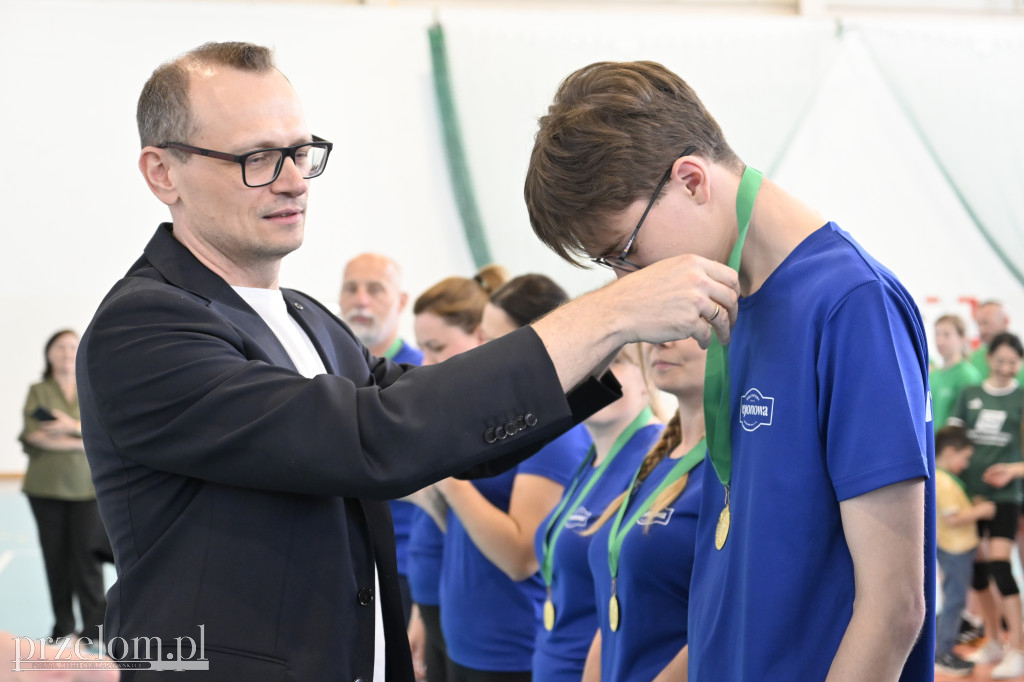 Jubileuszowy Turniej Piłki Siatkowej Czwórek z okazji 150-lecia działalności Banku Spółdzielczego w Krzeszowicach - 25.04.26