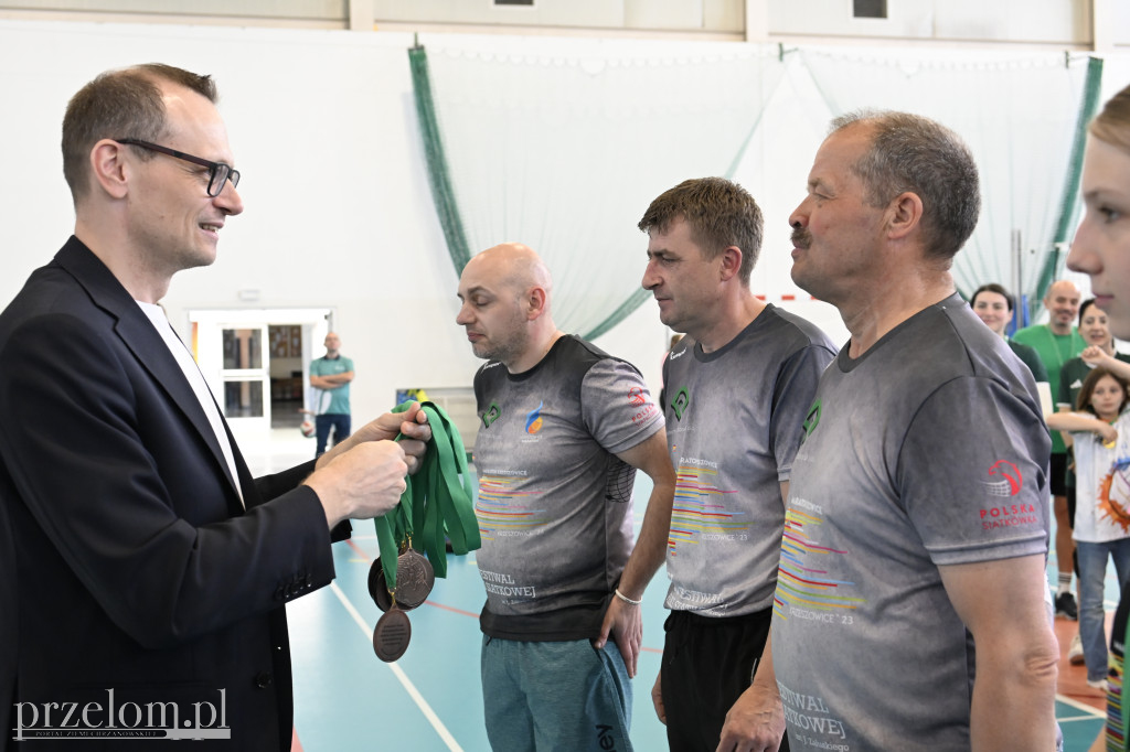 Jubileuszowy Turniej Piłki Siatkowej Czwórek z okazji 150-lecia działalności Banku Spółdzielczego w Krzeszowicach - 25.04.26