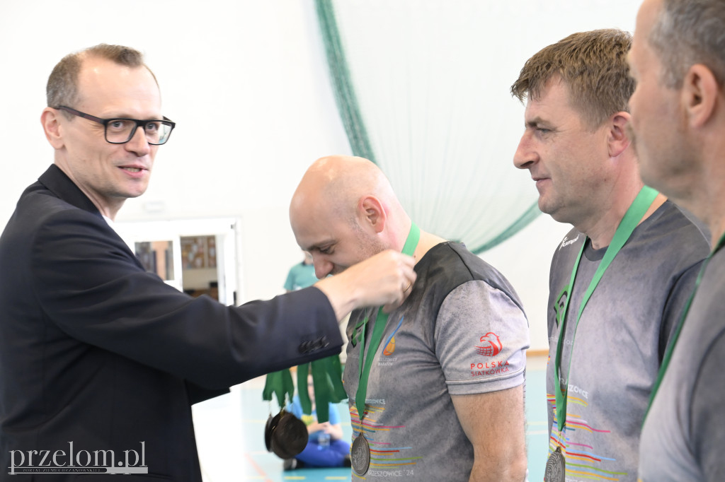 Jubileuszowy Turniej Piłki Siatkowej Czwórek z okazji 150-lecia działalności Banku Spółdzielczego w Krzeszowicach - 25.04.26