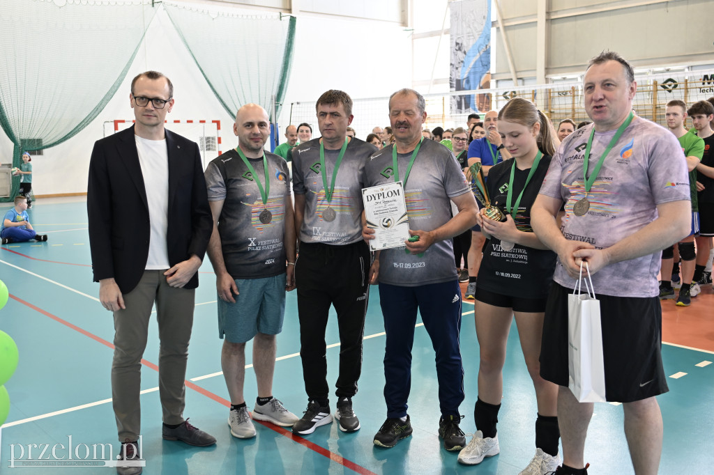 Jubileuszowy Turniej Piłki Siatkowej Czwórek z okazji 150-lecia działalności Banku Spółdzielczego w Krzeszowicach - 25.04.26