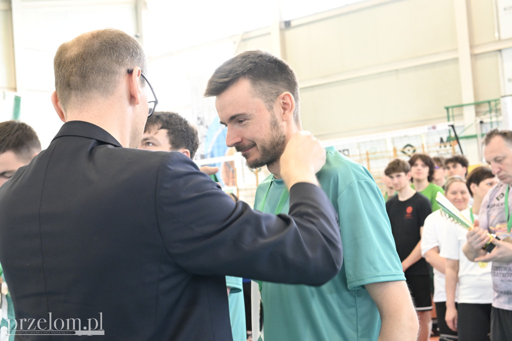 Jubileuszowy Turniej Piłki Siatkowej Czwórek z okazji 150-lecia działalności Banku Spółdzielczego w Krzeszowicach - 25.04.26
