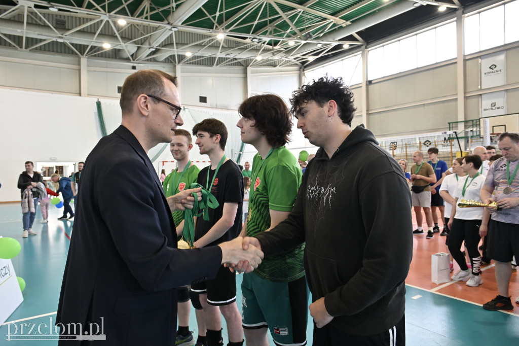 Jubileuszowy Turniej Piłki Siatkowej Czwórek z okazji 150-lecia działalności Banku Spółdzielczego w Krzeszowicach - 25.04.26