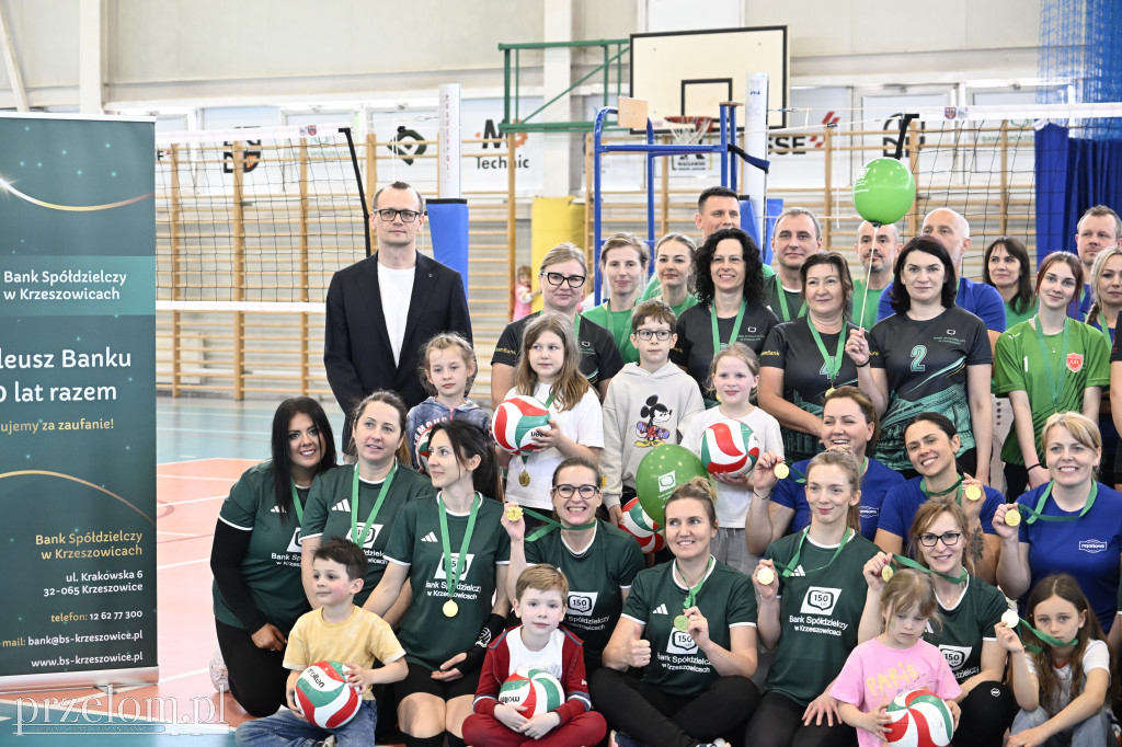 Jubileuszowy Turniej Piłki Siatkowej Czwórek z okazji 150-lecia działalności Banku Spółdzielczego w Krzeszowicach - 25.04.26