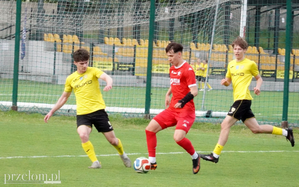 Mecz pucharowy MKS Trzebinia - Wisła II Kraków 1-2