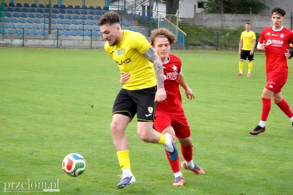 Mecz pucharowy MKS Trzebinia - Wisła II Kraków 1-2