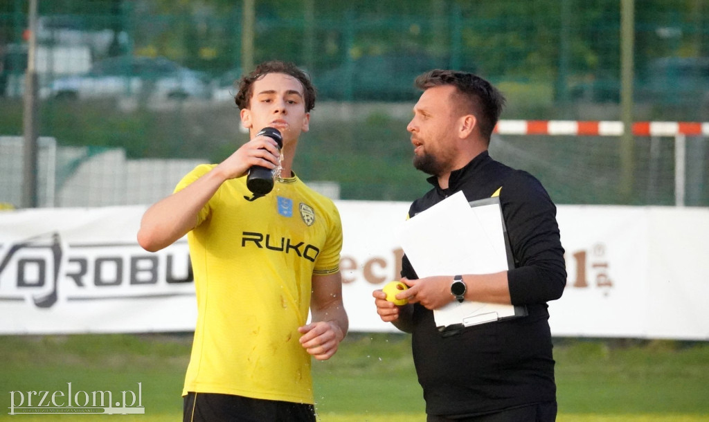Mecz pucharowy MKS Trzebinia - Wisła II Kraków 1-2