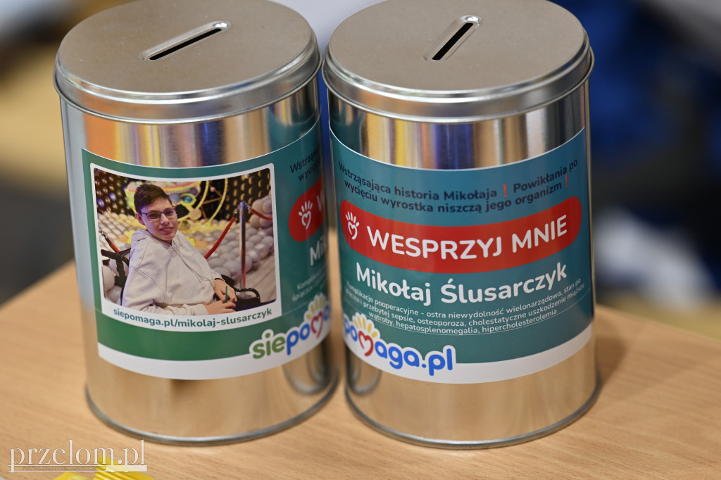 Wielkie granie dla Mikołaja - Rodzinny Turniej Siatkówki w Krzeszowicach - 10.05.2026