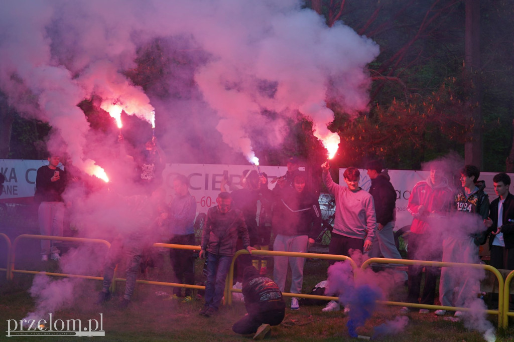 Mecz Tęcza Tenczynek - MKS Fablok Chrzanów