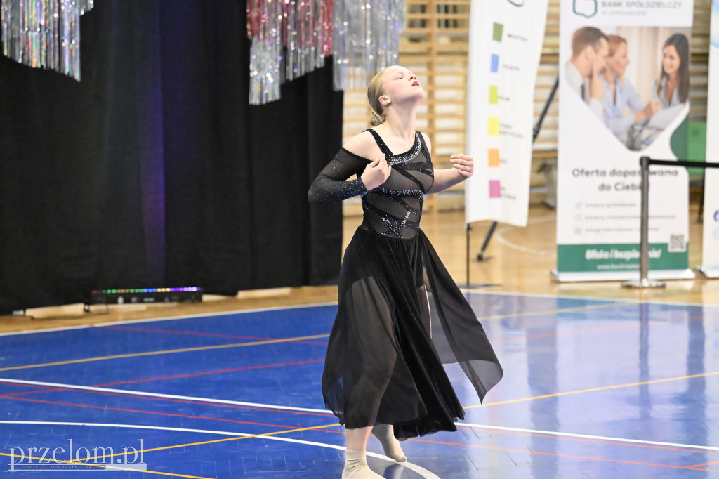 XXII Festiwal tańca i akrobatyki powietrznej Wirujące Sznurowadło - 16.05.2026