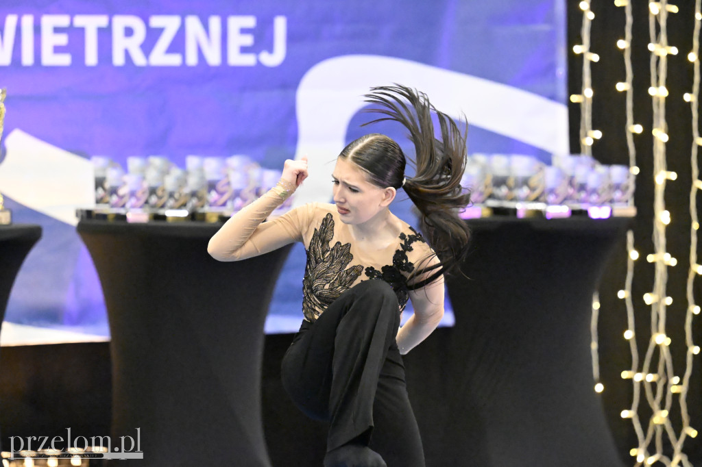 XXII Festiwal tańca i akrobatyki powietrznej Wirujące Sznurowadło - 16.05.2026