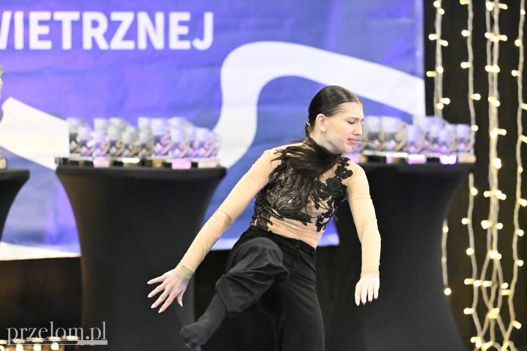 XXII Festiwal tańca i akrobatyki powietrznej Wirujące Sznurowadło - 16.05.2026