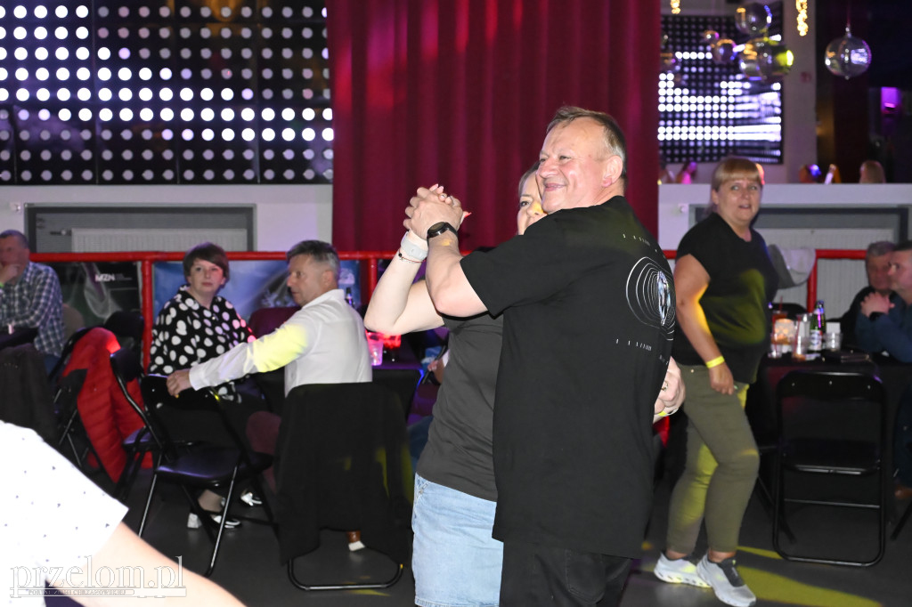 Dyskoteka Dorosłego Człowieka w Trzebini - 16.05.2026