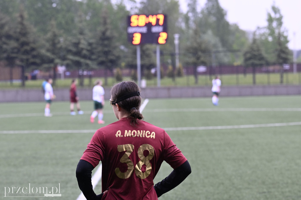 Pogorzanka Pogorzyce vs Izolator Boguchwała - 17.05.2026