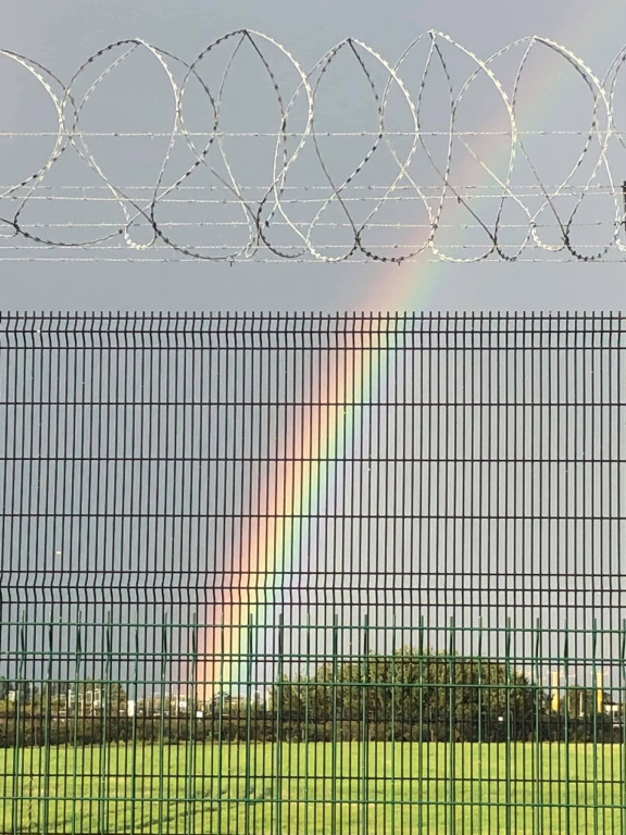 Tęcza w Przełomowych kadrach