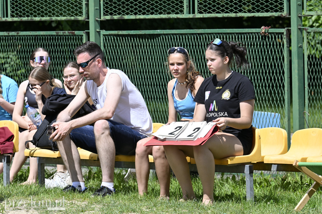Półfinał Mistrzostw Małopolski Młodziczek w Siatkówce Plażowej - 23.05.2026