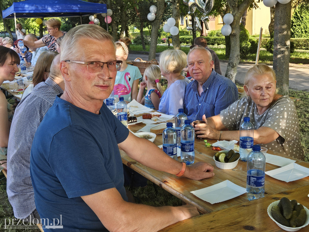 40-lecie bloku nr 13 na os. Chemików w Alwerni