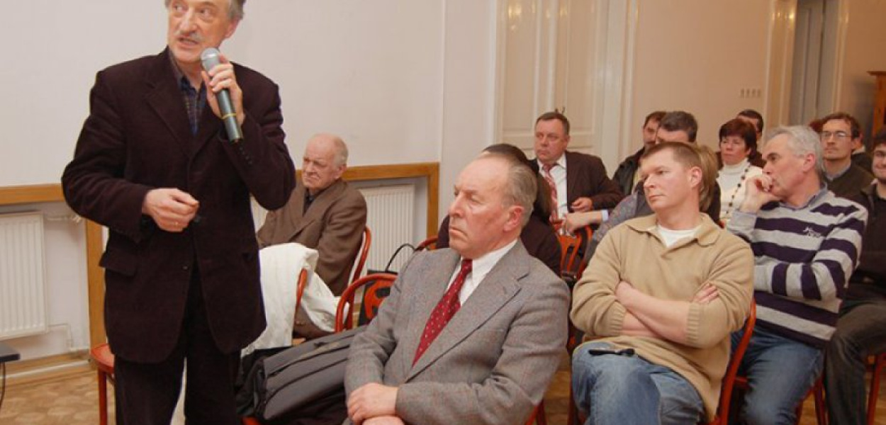 Zbigniew Kuchta postulował, aby w Rynku pozostawić jak najwięcej wysokiej zieleni 